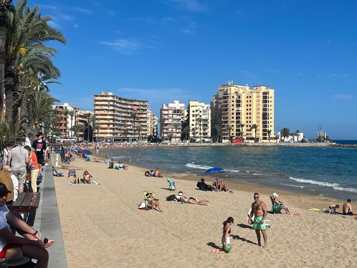 Beautiful Apartment Playa Del Cura Beach In Torrevieja Spain Exterior photo