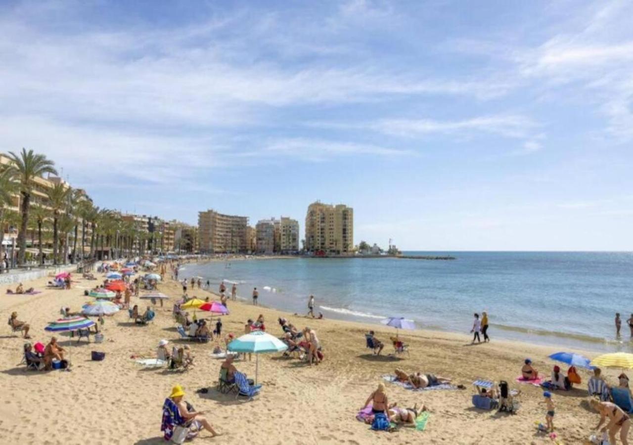 Beautiful Apartment Playa Del Cura Beach In Torrevieja Spain Exterior photo